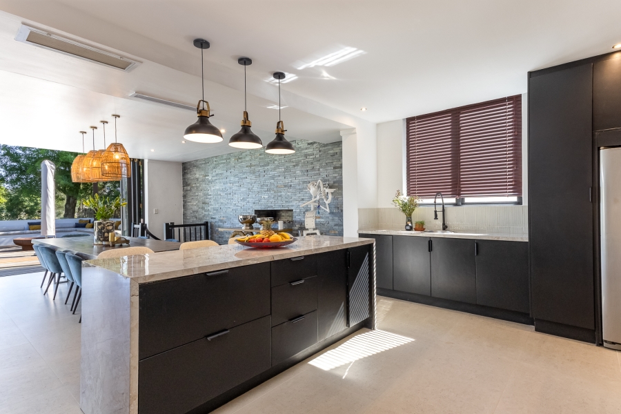 4 Bedroom Property for Sale in Pearl Valley at Val de Vie Western Cape